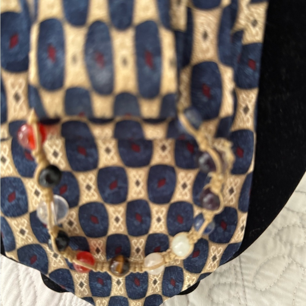 Silk Tie Upcycled Jabot Necklace Vintage Jewellery Embellishments - Picture 7 of 14